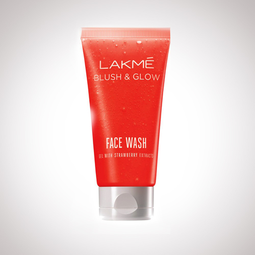 Lakme Blush & Glow Creme Face Wash